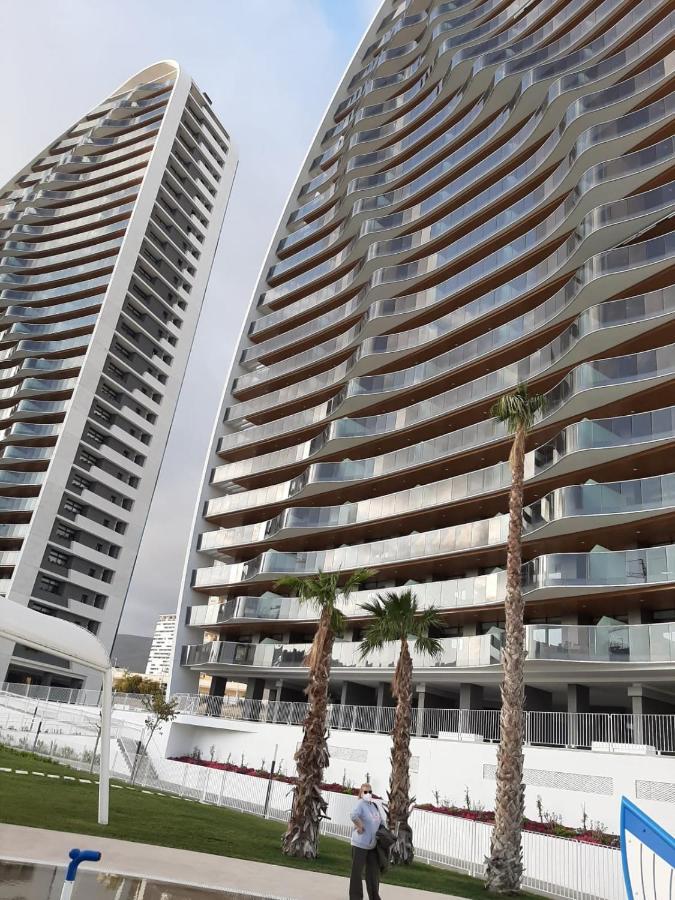 Sunset Waves Benidorm Julieta Vistas Al Mar Premium 200 Mt2 Con Jacuzzi En Terraza Apartamento Exterior foto
