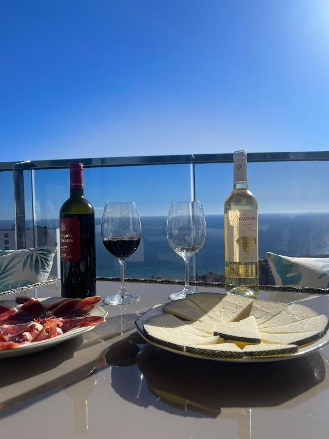 Sunset Waves Benidorm Julieta Vistas Al Mar Premium 200 Mt2 Con Jacuzzi En Terraza Apartamento Exterior foto