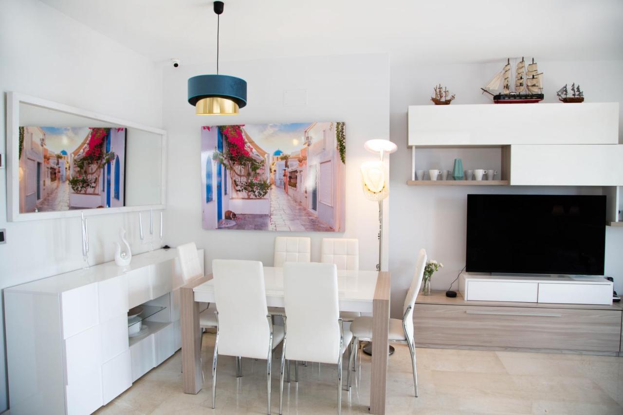 Sunset Waves Benidorm Julieta Vistas Al Mar Premium 200 Mt2 Con Jacuzzi En Terraza Apartamento Exterior foto